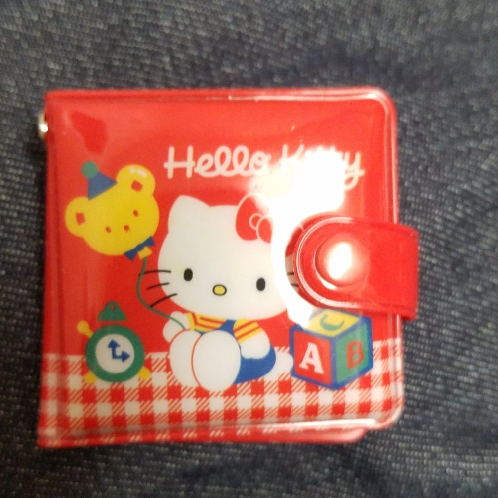Hello Kitty Coin purse and mirror
